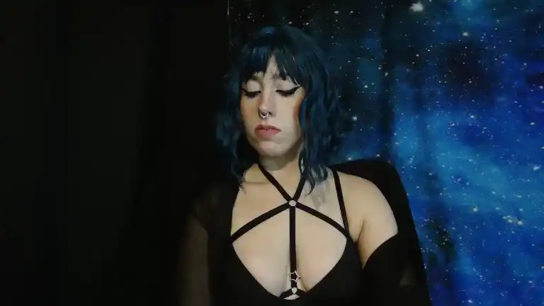 Missvikkiblue – Streamate Recorded Sex Show – 2025-05-14 22:25:42