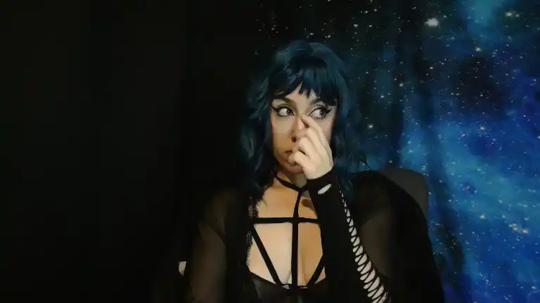 Missvikkiblue – Streamate Recorded Sex Show – 2025-07-23 16:46:25