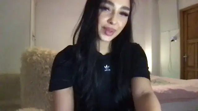Larablackie – Myfreecams Recorded Sex Show – 2025-04-18 13:51:09