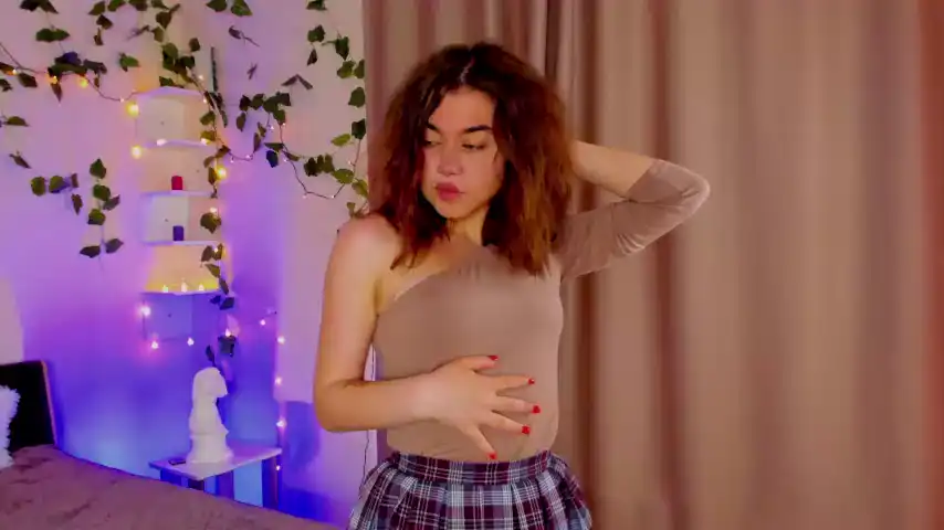 Fiery_izzi – Chaturbate Recorded Sex Show – 2026-01-14 20:04:26