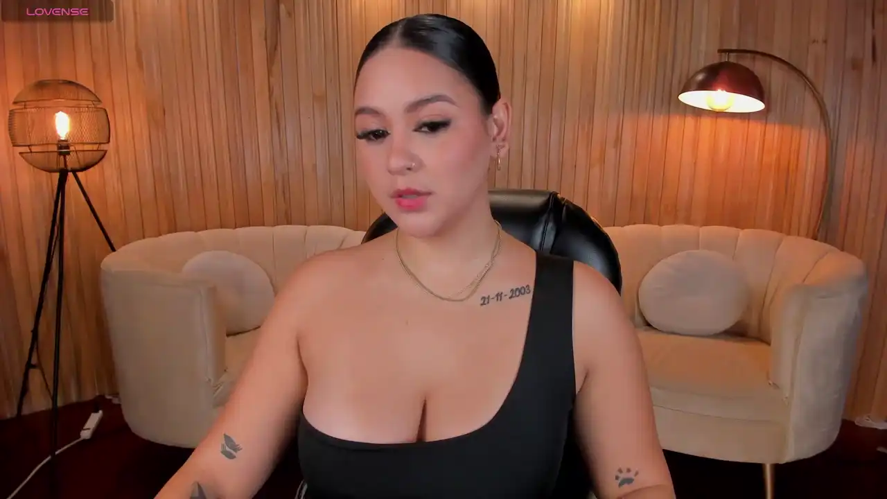 Toricrossx – Stripchat Recorded Sex Show – 2026-06-13 03:10:06