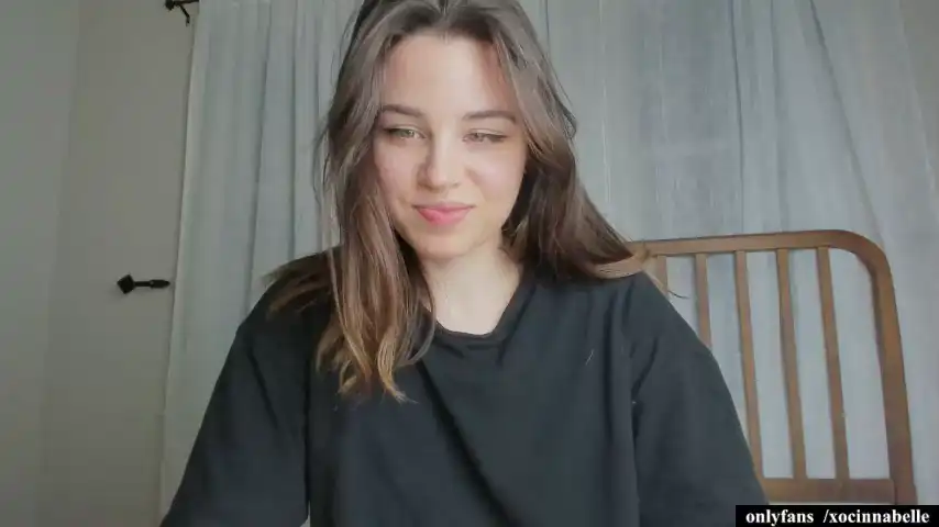 Cinnabelle – Chaturbate Recorded Sex Show – 2025-03-04 23:48:27