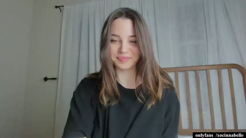 Cinnabelle – Chaturbate Recorded Sex Show – 2025-07-15 23:47:29