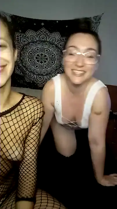 Diamanteblanco – Amateur.tv Recorded Sex Show – 2025-04-14 20:30:36