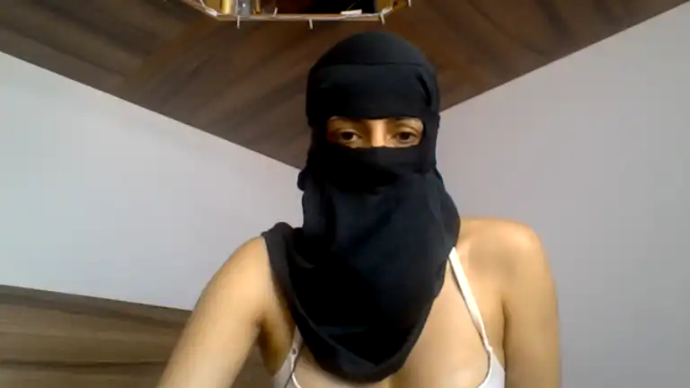 Ameerakahn – Streamate Recorded Sex Show – 2025-02-27 09:26:31
