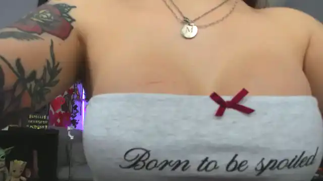 Emilytokes – Myfreecams Recorded Sex Show – 2025-01-24 04:17:21