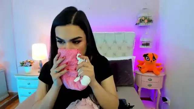 Charlottebroown – Xlovecam Recorded Sex Show – 2026-01-17 04:10:56