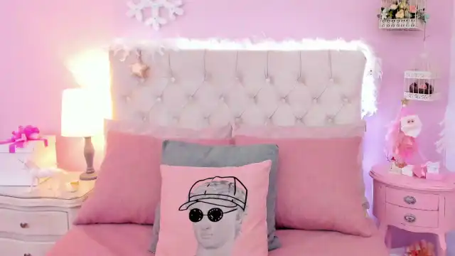 Charlottebroown – Xlovecam Recorded Sex Show – 2026-06-02 12:52:45