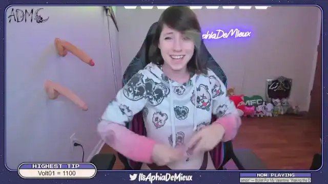 Aphiademieux – Myfreecams Recorded Sex Show – 2026-02-20 06:37:31